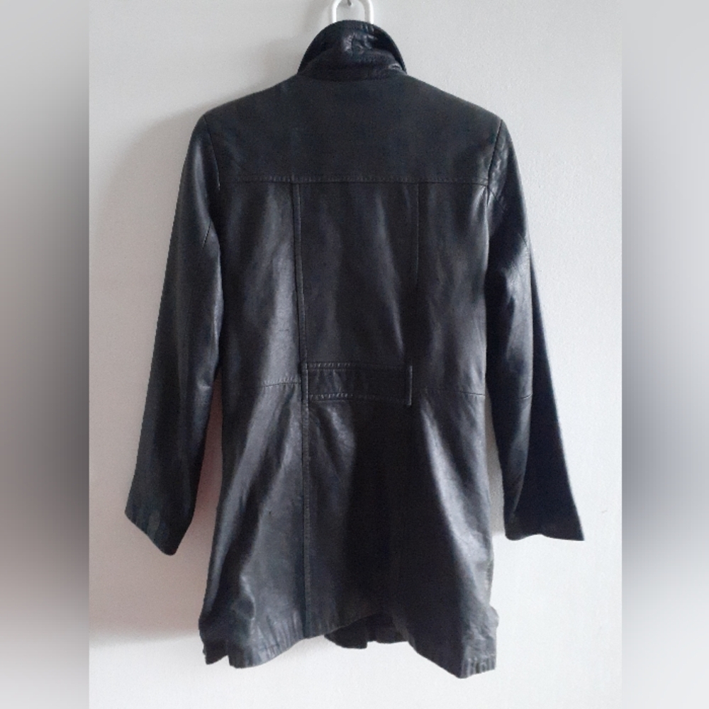 Leather Coat From Danier Canada - Picture 2 of 13